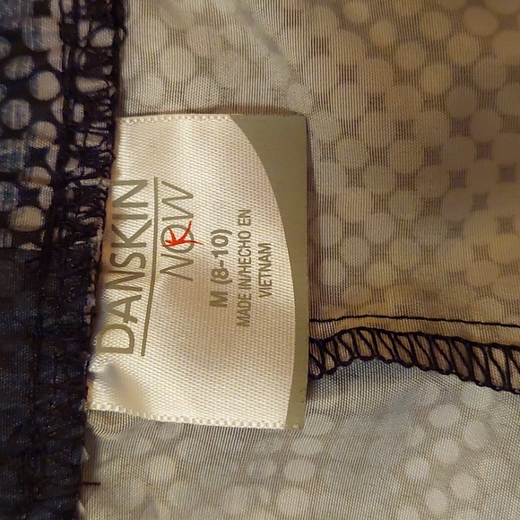 Bundle 2 pairs danskin running shorts - Picture 8 of 10